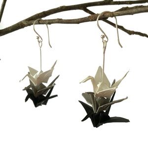 🆕🌸 Triple Paper Crane Earrings - Newsprint Ombre